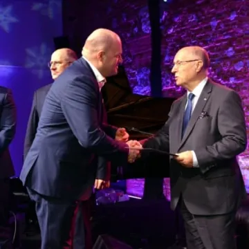 Zezwolenia przyznane 