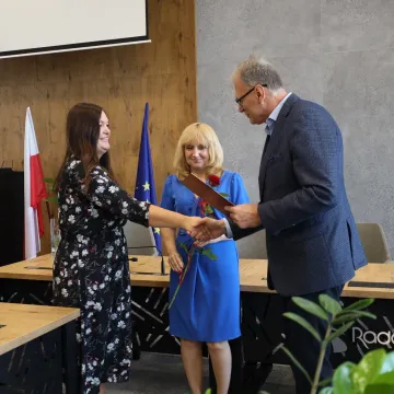 Nowe awanse nauczycieli i pożegnanie dyrektora PSP nr 6 w Radomsku