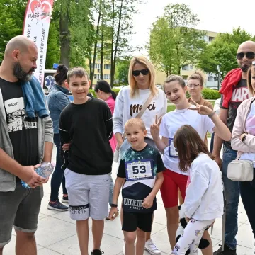 Bieg Unijny 2025. Ponad setka dzieci świętowała 21 lat w UE
