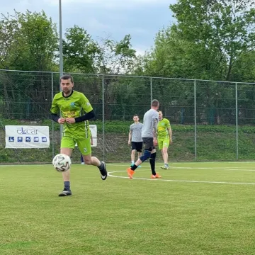 W lidze „Szóstek” trzy drużyny z kompletem punktów