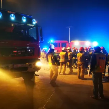 DK1: wypadek busa w okolicach Radomska. 5 osób rannych