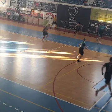 Puchar Niezdobywców Pucharów. Charytatywnie dla Filipka