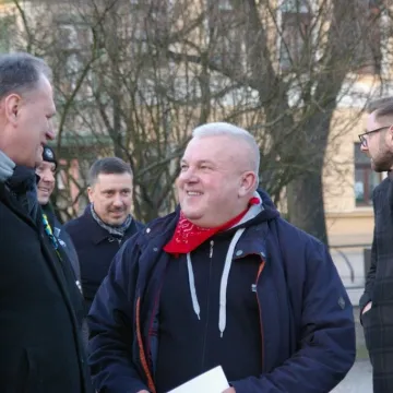 Radomsko: Wiec solidarności z Ukrainą