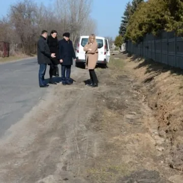 Lustrowali drogi na terenie gminy Ładzice