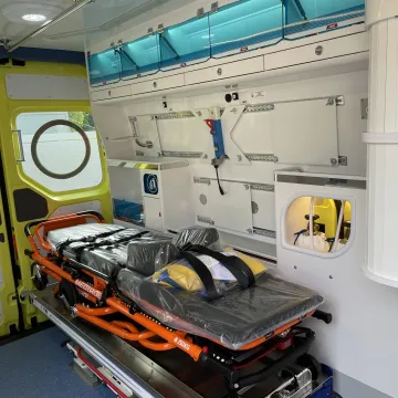 Szpital Powiatowy w Radomsku ma dwa nowe ambulanse