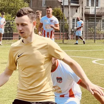 Huragan Wiśniówka zdobywa pierwszy punkt