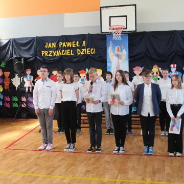 Dzień Patrona w PSP nr 8 w Radomsku