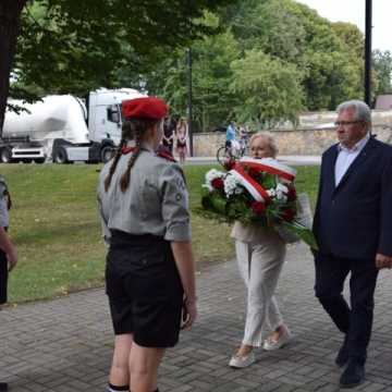 W Radomsku upamiętniono 80. rocznicę wybuchu Powstania Warszawskiego