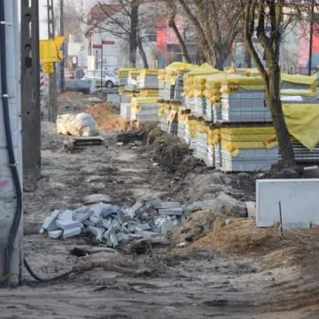 Rewitalizacja parku przy ul. Sierakowskiego na ukończeniu