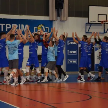 METPRIM Volley Radomsko gra i pomaga