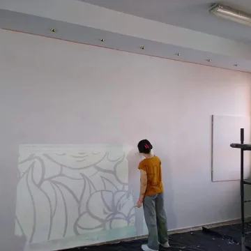 Licealistki z częstochowskiego plastyka namalowały mural w PSP nr 7 w Radomsku