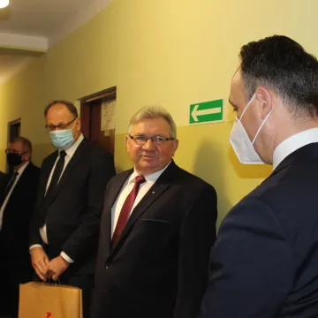 Poseł PSL Dariusz Klimczak otworzył w Radomsku swoje biuro