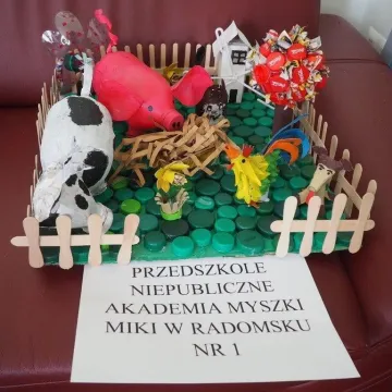 Dzieci z PP nr 3 w Radomsku wykonały najlepszą Eko-Zagrodę