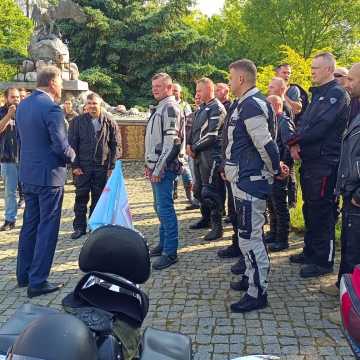 Motocyklowy Rajd Weteranów dotarł do powiatu radomszczańskiego