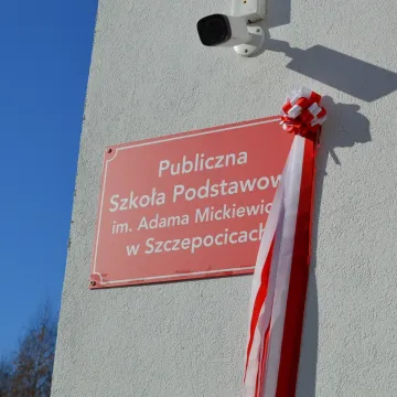 Szkoła w Szczepocicach ma już swojego patrona