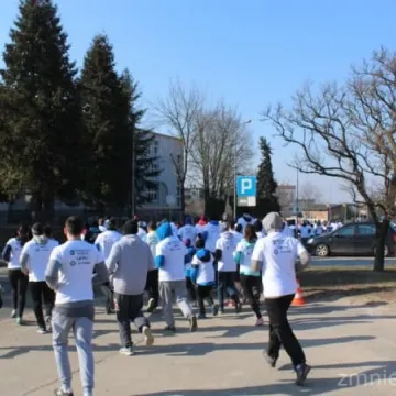 Pobiegli wilczym tropem