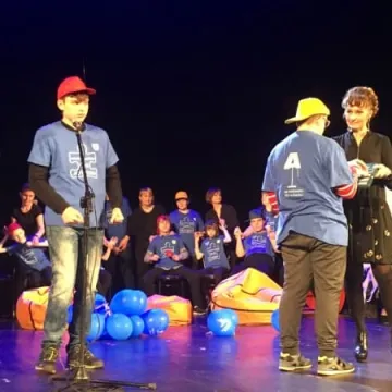 Pochód ulicami miasta - VII Radomszczańskie Dni Autyzmu