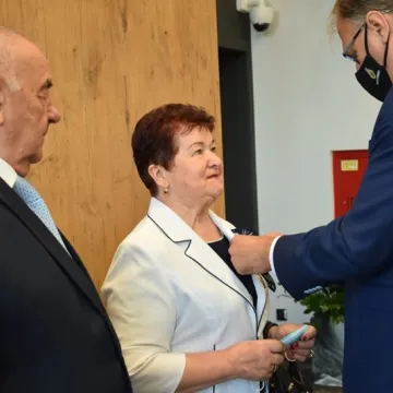 „Złoci” małżonkowie odznaczeni medalami