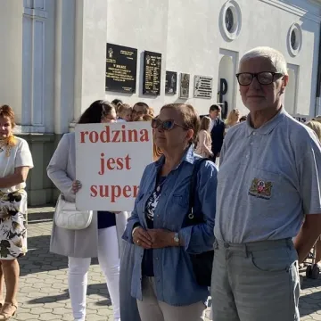 Ulicami Radomska przeszedł Marsz dla Życia i Rodziny