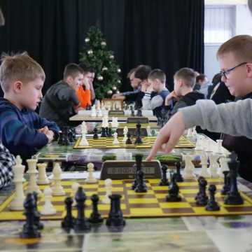 V runda szachowego turnieju w MDK