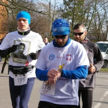 Pobiegli Tropem Wilczym