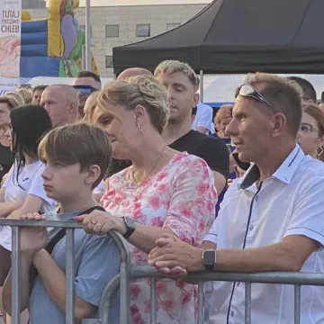 Kleszczowskie dożynki. Na scenie Universe, Wac Toja oraz Cleo