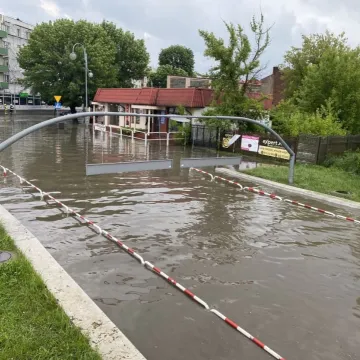 Jak zawsze zalało „mostek” w Radomsku