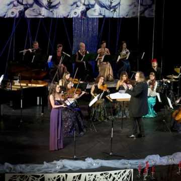  Żeńska Orkiestra Salonowa dla babci i dziadka