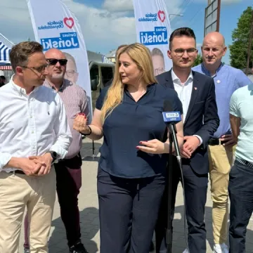 Dariusz Joński (KO) odwiedził Radomsko. Zachęcał do udziału w wyborach do Parlamentu Europejskiego