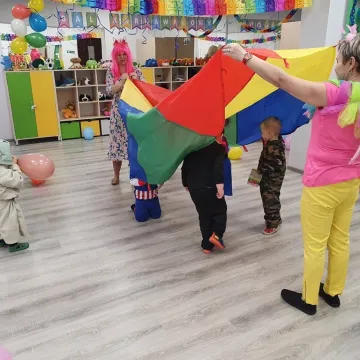 To ich pierwszy taki bal...