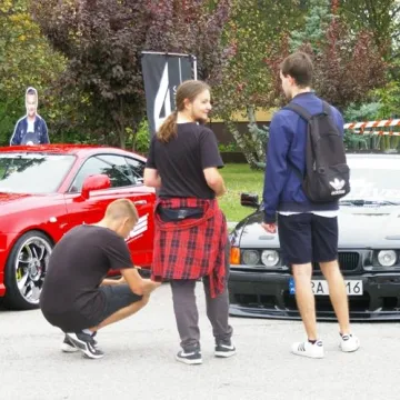 Moto Show Kamieńsk przyciągnął fanów motoryzacji