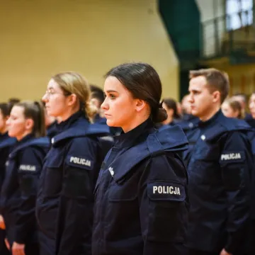 Ślubowanie nowych policjantów