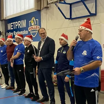 Sportowe Mikołajki z MOSiR w Radomsku