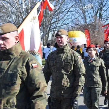 Cześć i chwała bohaterom!