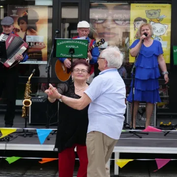 Potańcówka na patio MDK w Radomsku