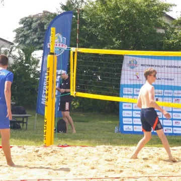 Siatkarski piknik rodzinny w Kietlinie
