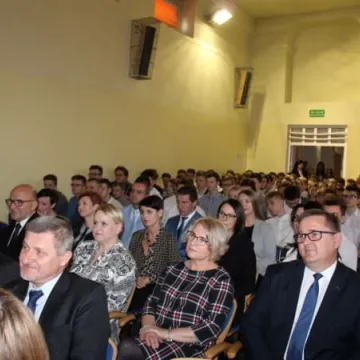 Dzień Edukacji Narodowej szkół średnich w Radomsku