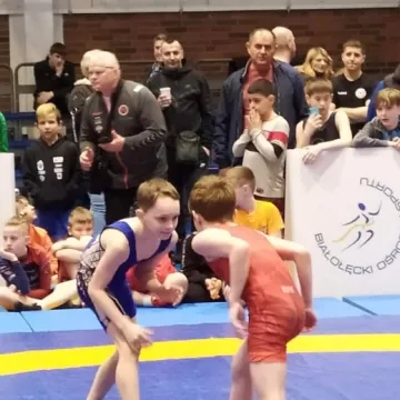 Zapaśnicy ZKS Radomsko wywalczyli 10 medali w Warszawie