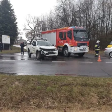 Dachowanie samochodu w miejscowości Rożny