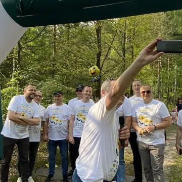 W Gomunicach poszli i pobiegli dla pszczół