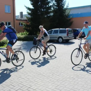 Festiwal Rowerowy: Ruszył rajd na górę Kamieńsk