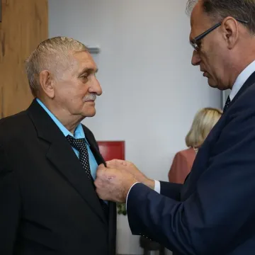 Złoci Małżonkowie uhonorowani medalami