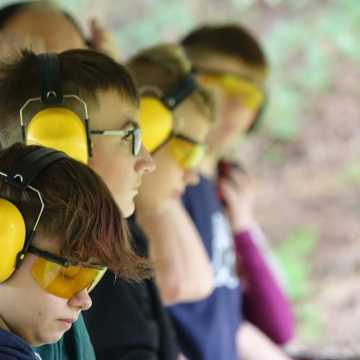 Uczniowie „Drzewniaka” w Radomsku uczyli się strzelać