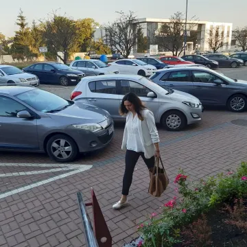 Dzień bez samochodu: prezydent przyjechał do pracy autobusem