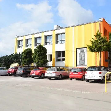 Dobiega końca termomodernizacja „dziesiątki” w Radomsku