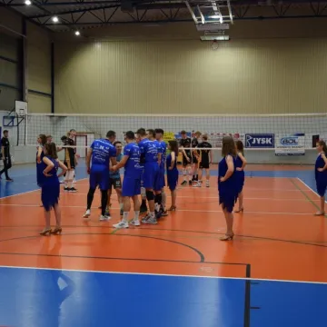 METPRIM Volley Radomsko gra i pomaga