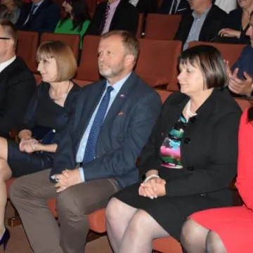 Prezydent nagrodził nauczycieli