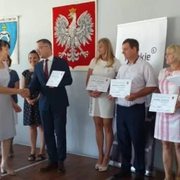 Granty sołeckie rozdane dla gmin z powiatu radomszczańskiego