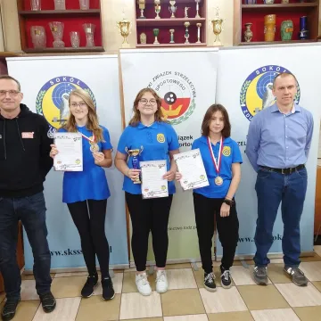 8 medali dla pistoleciarzy z OKSS „10-tka”