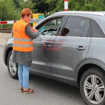 „Bezpieczny piątek” na przejazdach kolejowych